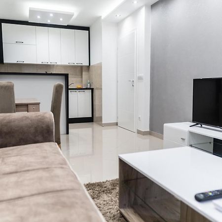 Bella Apartmani Jagodina Bagian luar foto